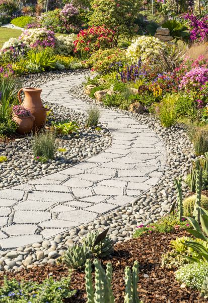 Pathway Landscaping in Federal Way