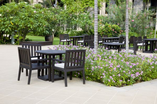Courtyard Landscaping in Federal Way