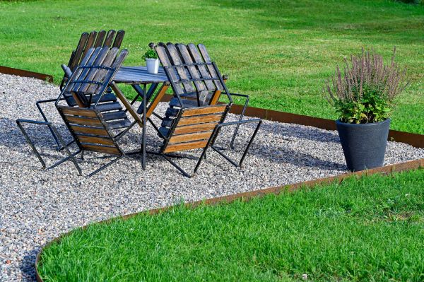 Metal Edging Installation in Federal Way