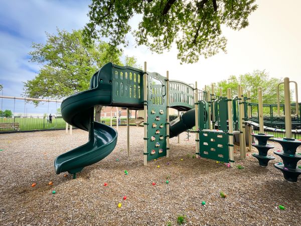 Playground Mulch Service in Federal Way